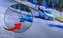 Şanlıurfa’da Karşıdan Karşıya Geçen Kadına Otomobilin Çarptığı Anlar Kamerada