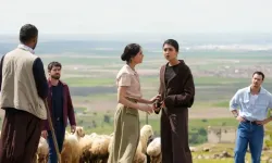 Sevdiğim Sensin Kavga Sahnesi Gerçek Mi, Civan Ve Nilüfer Sahnesine Teyze Neden Müdahale Etti?