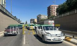 Uçaksavar Kavşağında Zincirleme Kaza: 5 Araç Birbirine Girdi