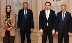 Vali Şıldak’tan Kaymakam ve Vali Yardımcısına Veda