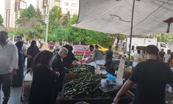 Bir Ucuzladı Bir Zamlandı! Urfa Semt Pazarında Denge Değişti