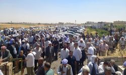 Sevenleri Yalnız Bırakmadı! Şeyh Hikmet Aydın İçin Tarihi Kalabalık