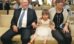 Aziz Yıldırım’ın Eşi Gonca Çelikkıran Ne İş Yapıyor, Evliliği Ve Yaz Yıldırım Detayı