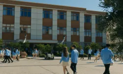 Daha 17 Dizisi Hangi Okulda, Hangi Kolejde Çekiliyor? Bodrum Eğitim Vakfı Lisesi Gerçek Mi?