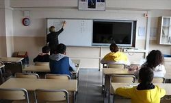 16 Haziran Okullar Tatil Mi? Salı Günü Ders Var Mı Yok Mu?