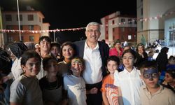 Kahta Belediyesi Çocuklar İçin Sinema Gecesi Düzenledi