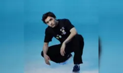 Yuşa Akbıyık Kimdir, Kaç Yaşında, Nereli? Radikal Boyband Üyeleri ve Yuşa Akbıyık’ın Kariyeri