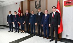 Şanlıurfa’da Yeni Dönem: Vali Yardımcıları ve Kaymakamlar Vali Şıldak ile Bir Araya Geldi