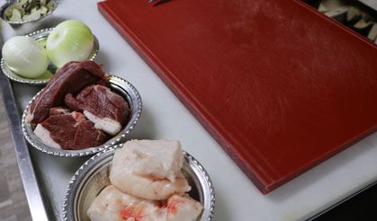 Şanlıurfa’da Bayram Sofralarının Vazgeçilmezi: İşte Lokum Gibi Kavurmanın Sırrı