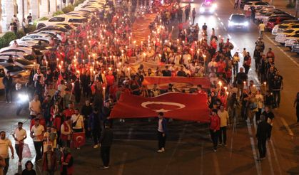 Şanlıurfa’da “Fener Alayı” Yürüyüşü Gerçekleşti