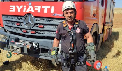 Hilvan’da 15 Metrelik Kuyuya Düşen Koyun İtfaiye Ekiplerince Kurtarıldı