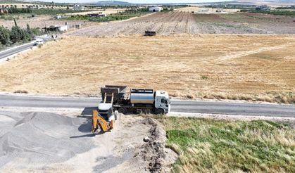 Karaköprü Belediyesi Akziyaret Mahallesi'nde Asfalt Çalışmasını Tamamladı