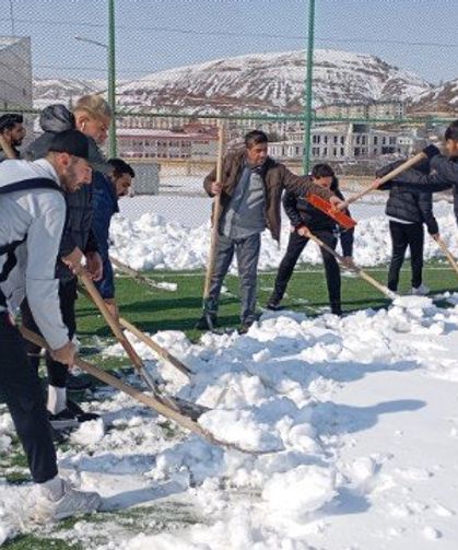 Siverek Belediyespor'un Maçı Kar Nedeniyle Ertelendi