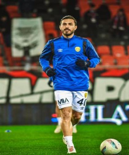 Şanlıurfaspor’un Eski Yıldızı, “Yola Devam” Dedi!