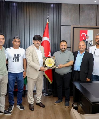 Murat Basyan’dan Viranşehir Belediyesi’ne Ziyaret