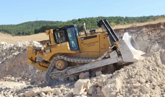 Büyüyen Karaköprü’ye yeni yollar kazandırılıyor (VİDEO)