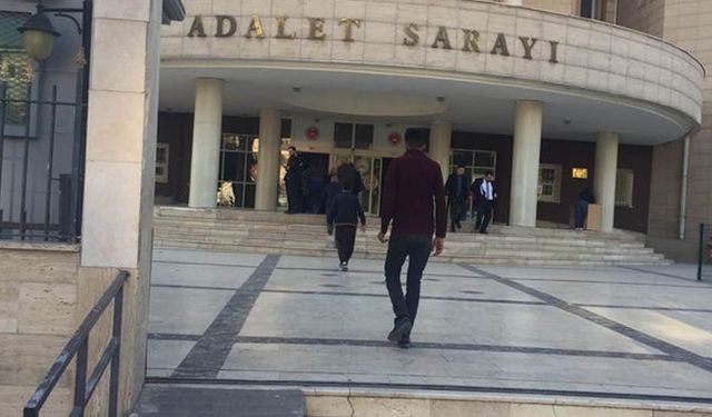 Aranan şahıslar Şanlıurfa emniyetinden kaçamadı