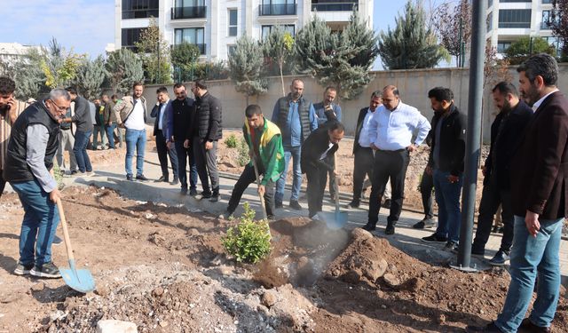 Karaköprü’de ağaçlandırma kampanyası başladı