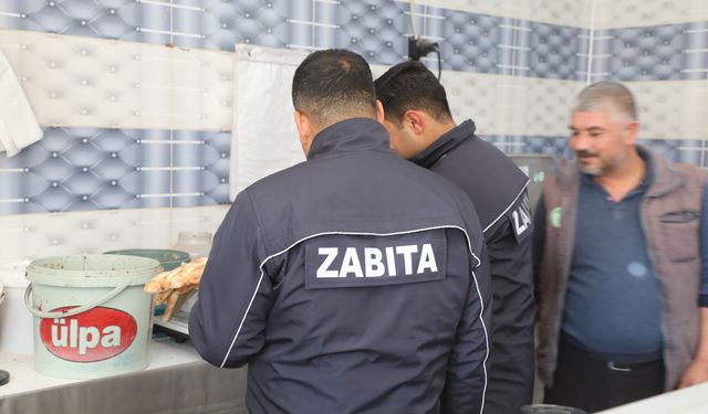 Eyyübiye’de Hijyen Skandalı! Yüzlerce Kilo Ürüne El Konuldu