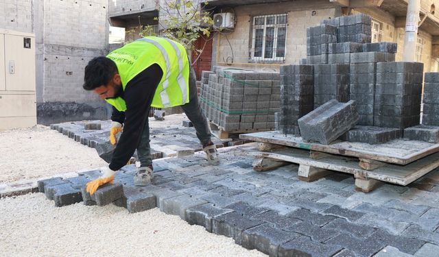 Haliliye Belediyesi’nden 4 Mahallede Hummalı Üstyapı Çalışmaları