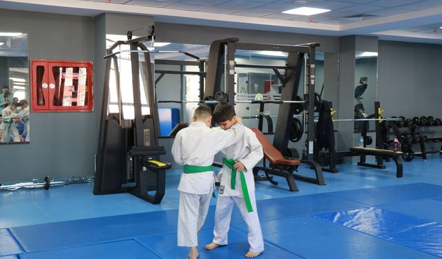 Judo Kursuna Çocuklardan Yoğun İlgi