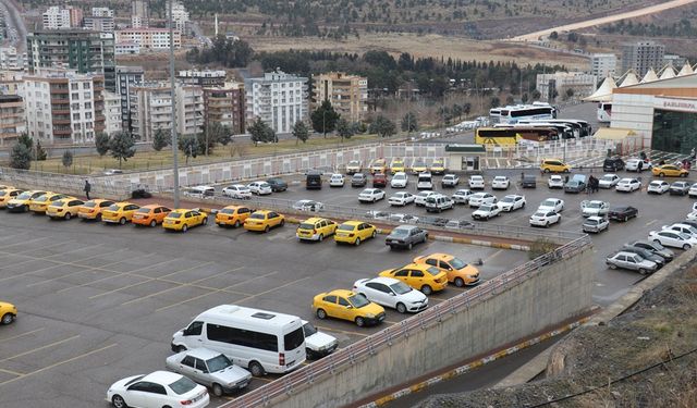 Şanlıurfa’da Bayramda İlçe Minibüsleri Çalışacak Mı? Minibüslerinin Bayram Mesaisi ve Saatleri