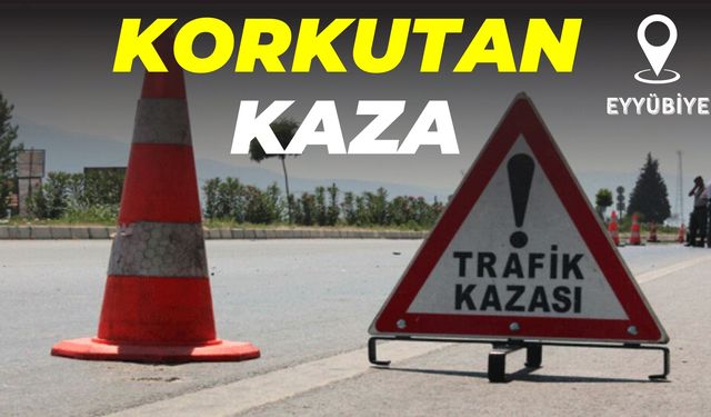Şanlıurfa Eyyübiye’de Kontrolden Çıkan Araç Kaldırıma Çarptı!