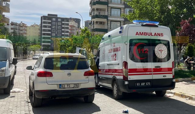 Şanlıurfa Karaköprü'de Otomobil Çocuğa Çarptı!