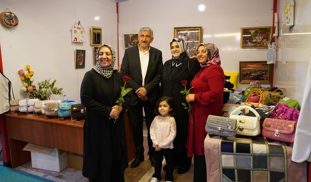 Kahta Belediyesi’nden Anneler Günü’ne Özel Anlamlı Program