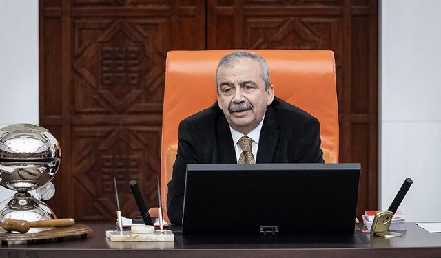 PKK Kendini Resmen Feshetti! Tarihi Kararda Sırrı Süreyya Önder Detayı Dikkat Çekti