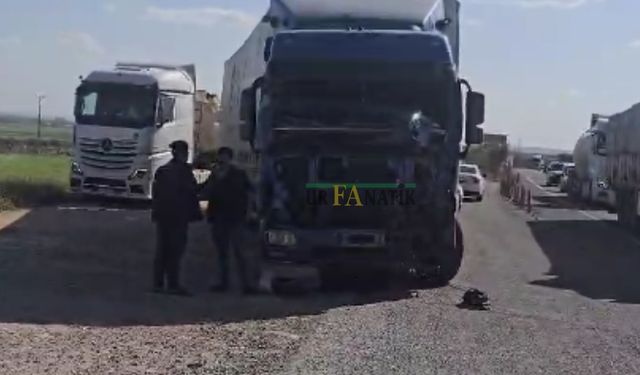 Şanlıurfa’da Tır ile Kamyon Çarpıştı!