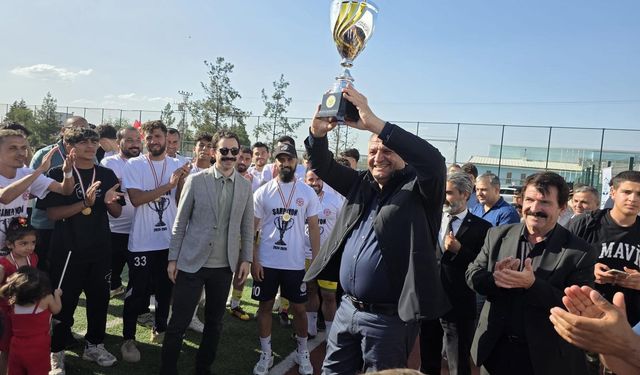Şanlıurfa'da Şampiyon Takım Başkan Ayhan İle Bir Arada