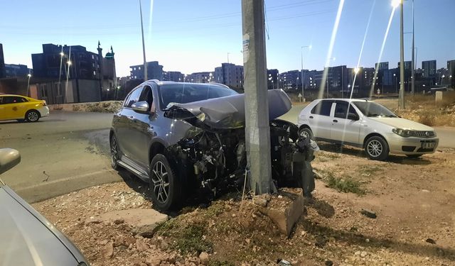 Karaköprü’deki Tehlikeli Kavşakta Bir Kaza Daha