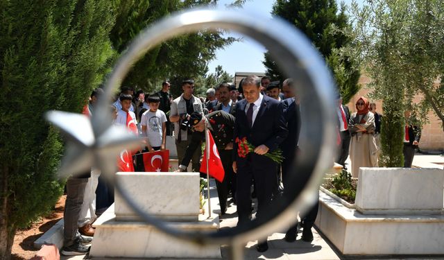 Urfa’nın Şanlı Destanı 41 Yaşında: Şehitler Dualarla Anıldı