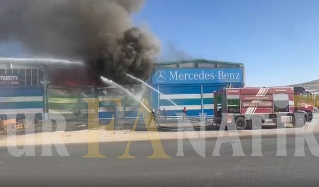 Şanlıurfa Evren Sanayi’de Hırdavat Dükkanı Alev Alev Yandı!