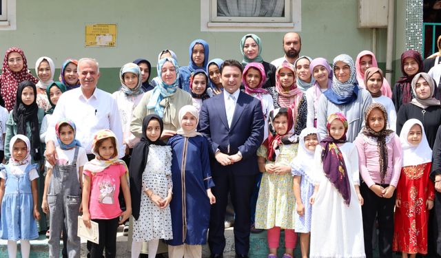 Kaymakam Şahin, Yaz Kur’an Kursu Öğrencileriyle Buluştu