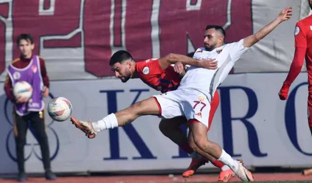 Şanlıurfaspor’a Sağ Bek Takviyesi: Sadık Arda Yılmaztürk Resmen İmzayı Attı