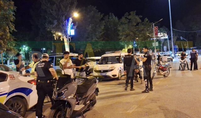 Şanlıurfa Birecik’te Motosikletlere Sıkı Denetim! Kurallara Uymayanlara Ceza Yağdı