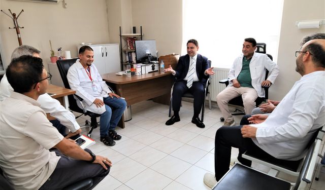 Haliliye Kaymakamı Dr. Muhammed Serkan Şahin’den Aile Sağlığı Merkezi’nde İnceleme