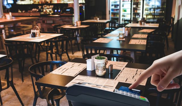 Restoran ve Kafelerde Şeffaf Menü Dönemi Başlıyor: İçerik ve Kalori Bilgisi Zorunlu Olacak