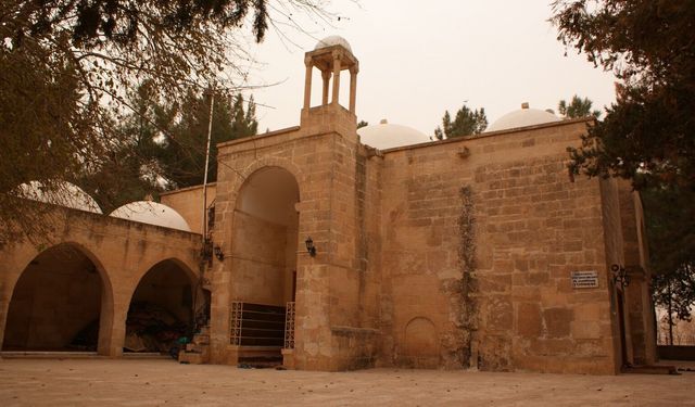 Şanlıurfa’da Yağmur Duasına Çıktığında Asla Boş Dönmezdi: Kim Bu Zat?