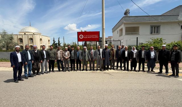 Kuşaklar Arasında Gönül Köprüsü