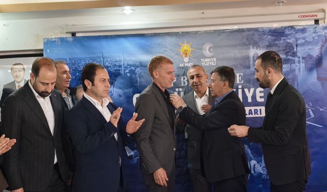 Şanlıurfa'da AK Parti Saflarına Dikkat Çeken Katılım