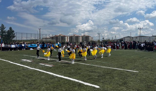 Kaymakamlıkta Unutulmaz Gün: Koltuk Miniklere Devredildi