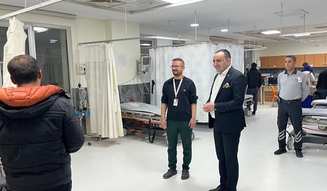 Halkını Yalnız Bırakmayan Orhan Gazi Karakaş Sahada Mesai Yaptı