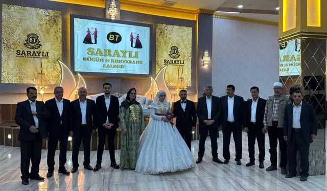 Akçakale’de Mutlu Gün: Abdulhagi Demir ile Zeynep Yılmaz Dünyaevine Girdi