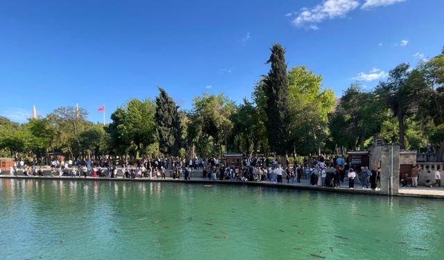 Şanlıurfa’da Vatandaşların Hafta Sonu Rotası Değişmedi