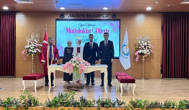 Bozova Kaymakamı, Korumasının Nikah Şahitliğini Yaptı