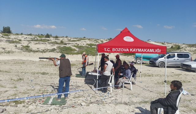Bozova'da 7. Geleneksel Dostluk Buluşması Atış Yarışması Gerçekleşti