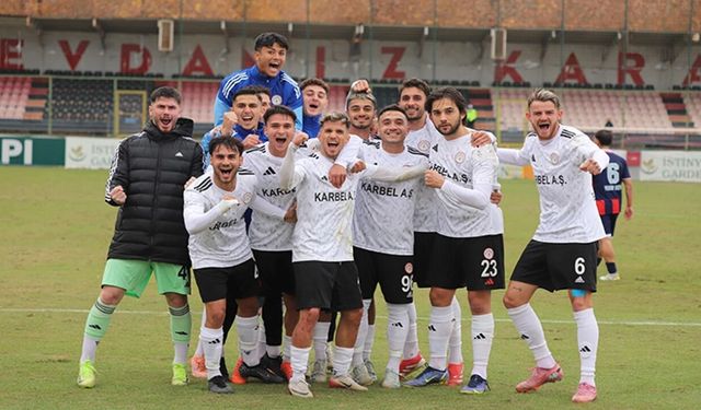 16 Futbolcu Gitti, 11 Futbolcu Kaldı! Şanlıurfa’da Yaprak Dökümü…